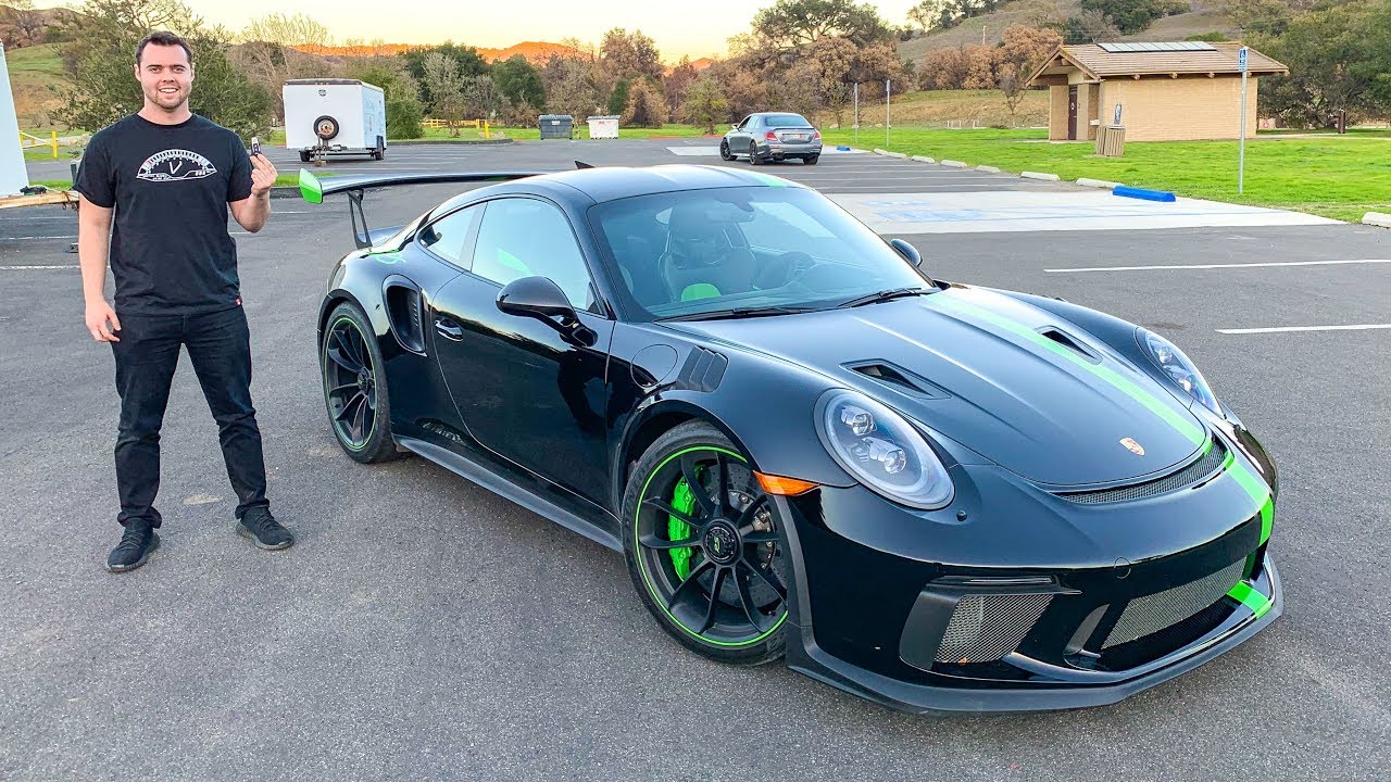 2019 Porsche GT3RS Review - The Best Car Under $200,000?