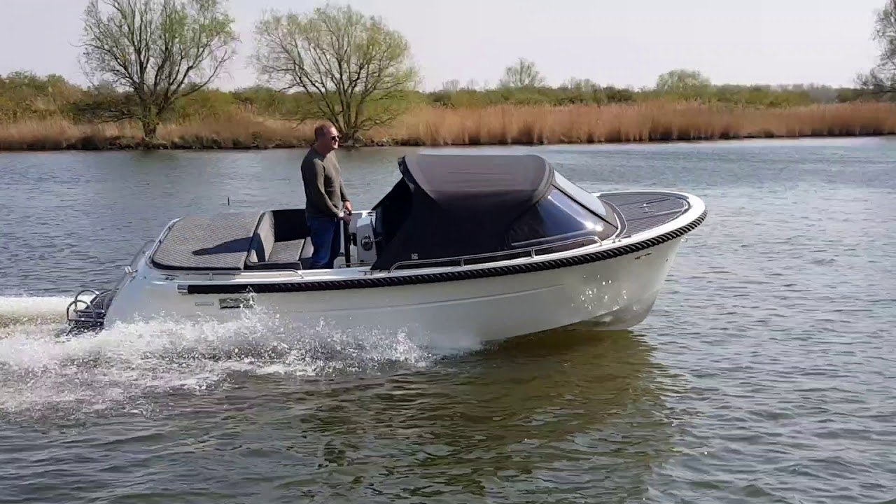 FlevoNautica Primeur 610 met Suzuki 60 Pk