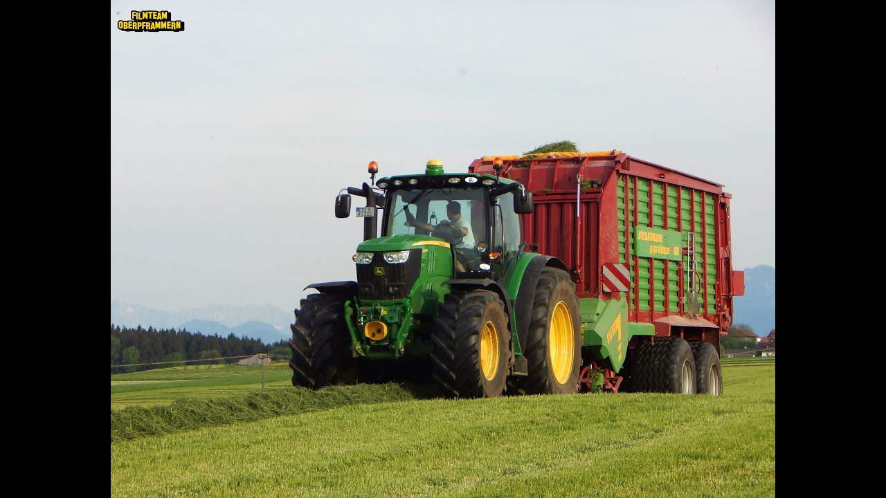 Grassilage in Bayern ►1. Schnitt ►Strautmann Giga Vitesse und Veenhuis