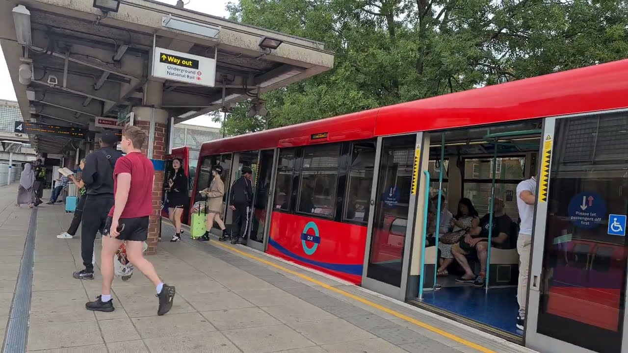 West Ham DLR Station (2022)