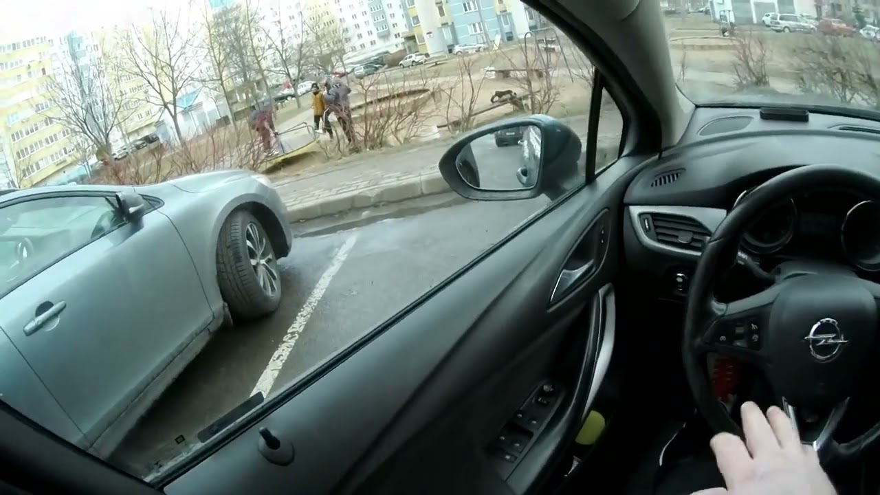 Замена экрана на Opel astra k 2017 CTDI