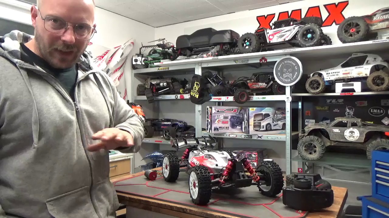 DER ARRMA TYPHOON 3s BLX