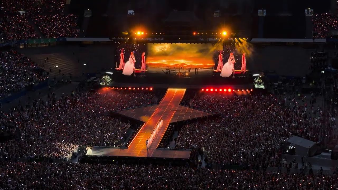 TAYLOR SWIFT LIVE in Hamburg  Volksparkstadion 🇩🇪part two July 24, 2024