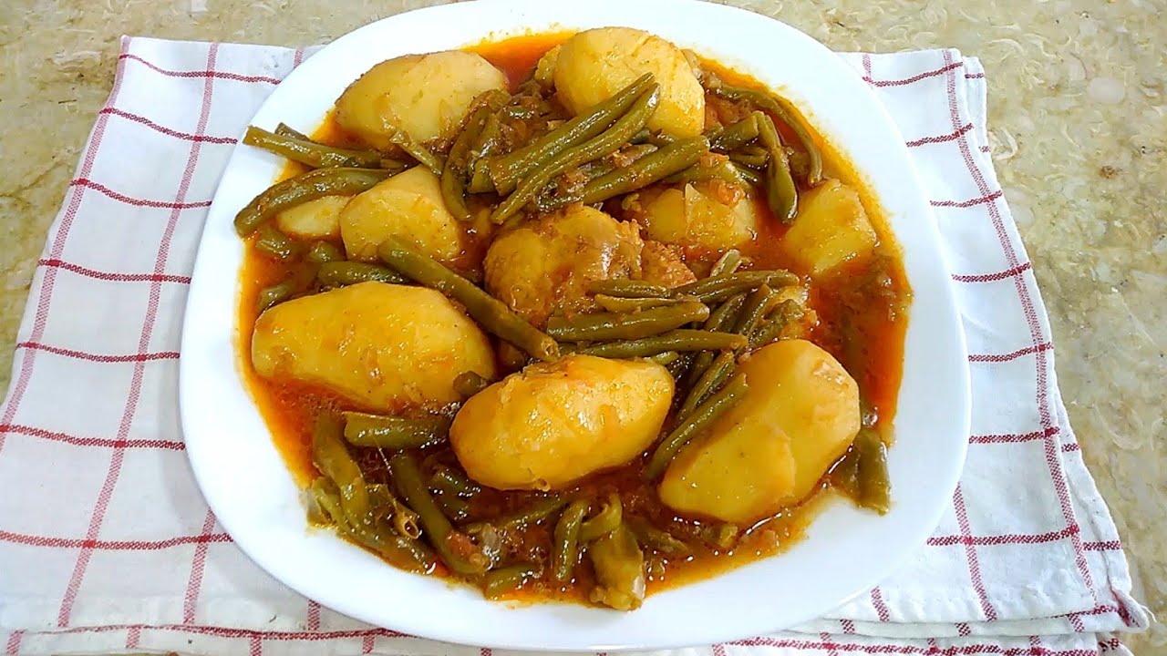 لوبيا خضراء بالدجاج على طريقتي 😋مع السر لي يخلي المرقة خااثرة و مجمرة😍