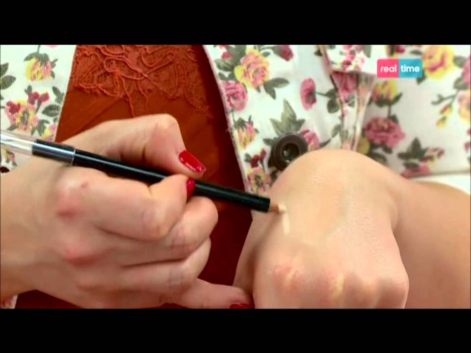 Come ingrandire gli occhi piccoli - Clio Make Up - seconda stagione 2012-2013