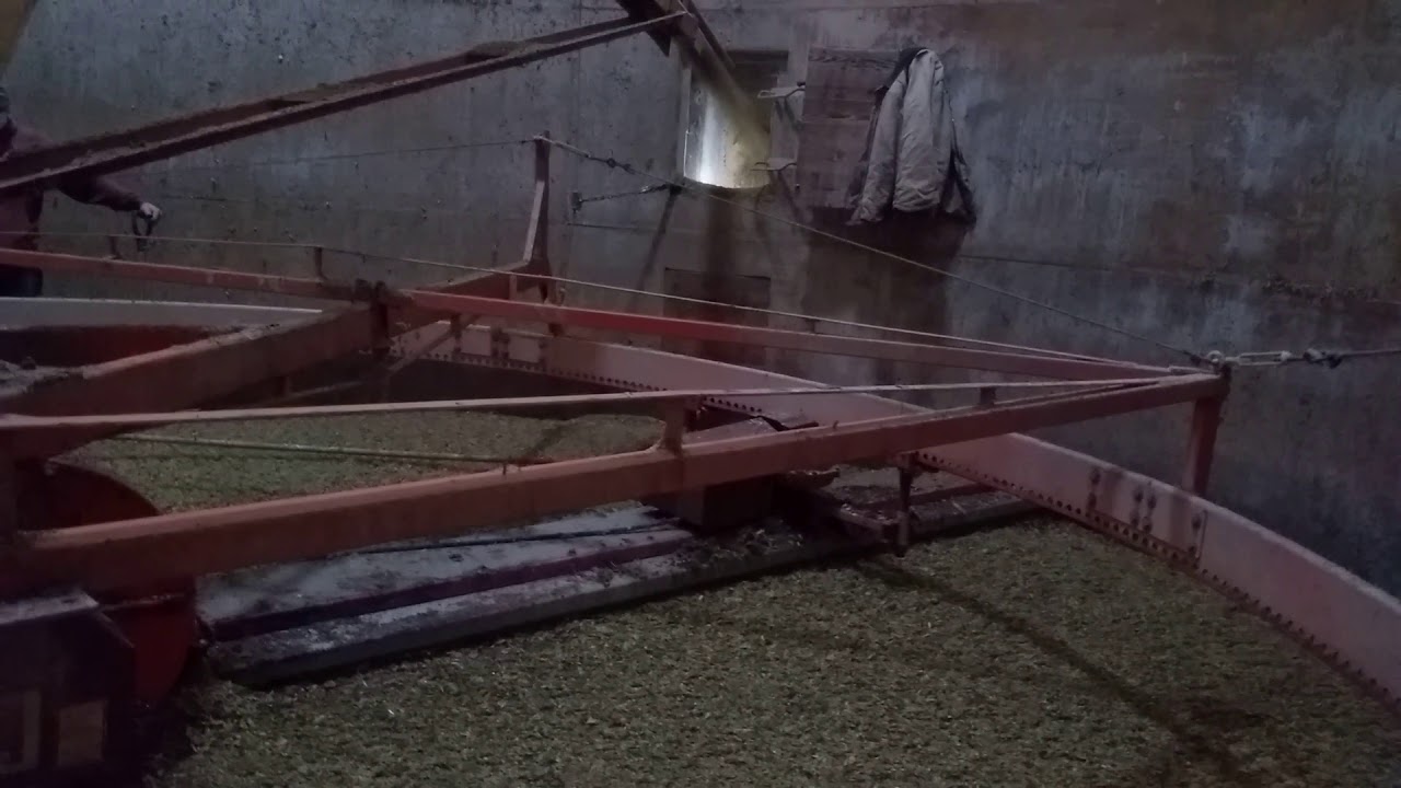 30' Valmetal silo unloader