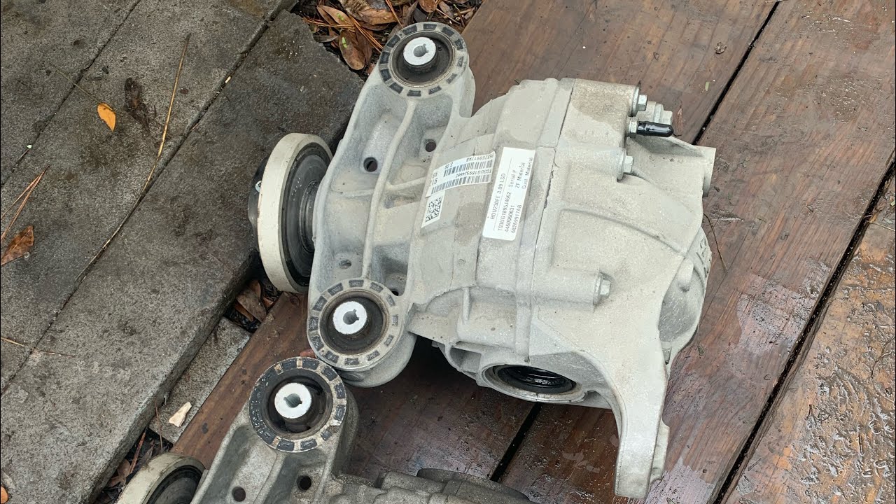 How To Replace Dodge Challenger Rear End