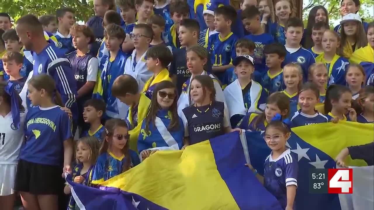 &laquo;&nbsp;Nous reconnecter &agrave; la patrie&nbsp;&raquo;&nbsp;: Bosniaques et Panam&eacute;ens locaux pr&ecirc;ts pour un duel de football ...