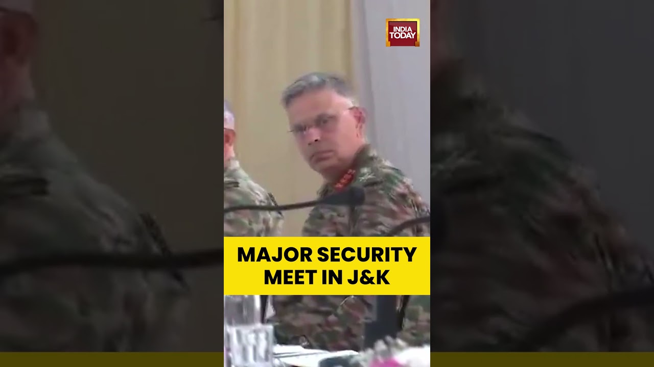 Amit Shah Holds Security Review With J&K LG Manoj Sinha | #shorts