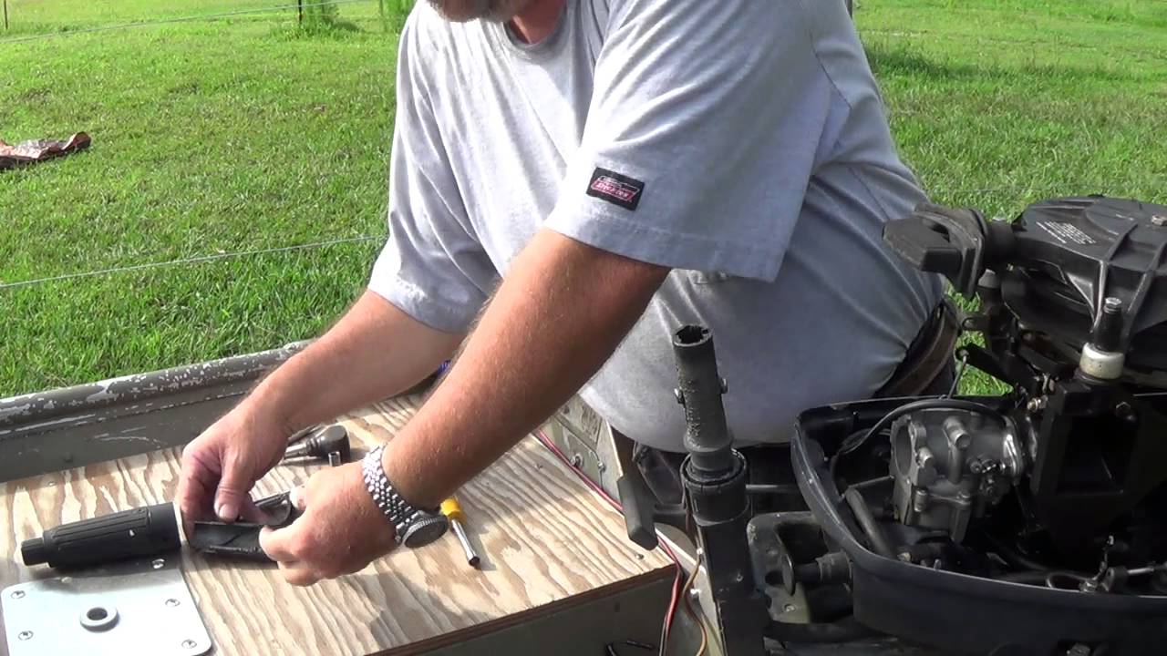 Linkage adjustment Evinrude 30hp