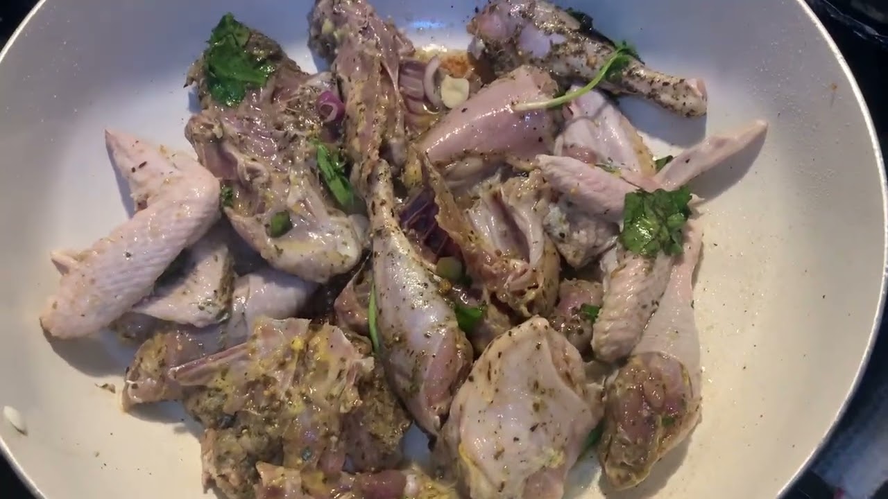Sazonando gallina 