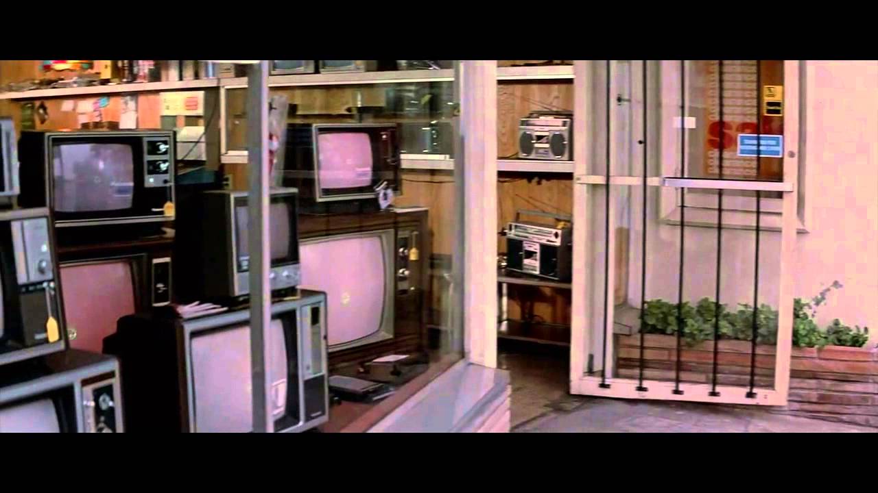 Halloween 3: Season of the Witch - Silver Shamrock Commercials Supercut
