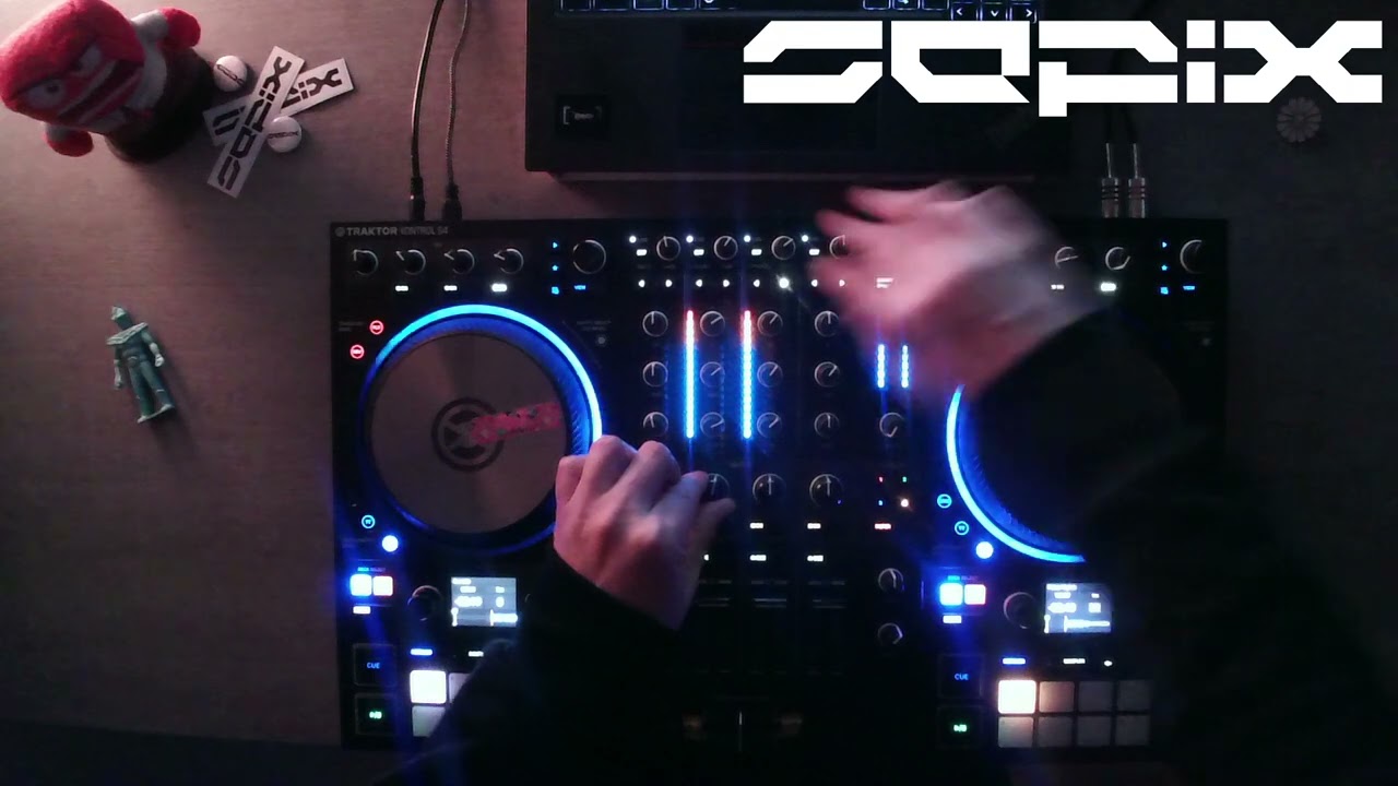 An actual Harshnoise DJ Set