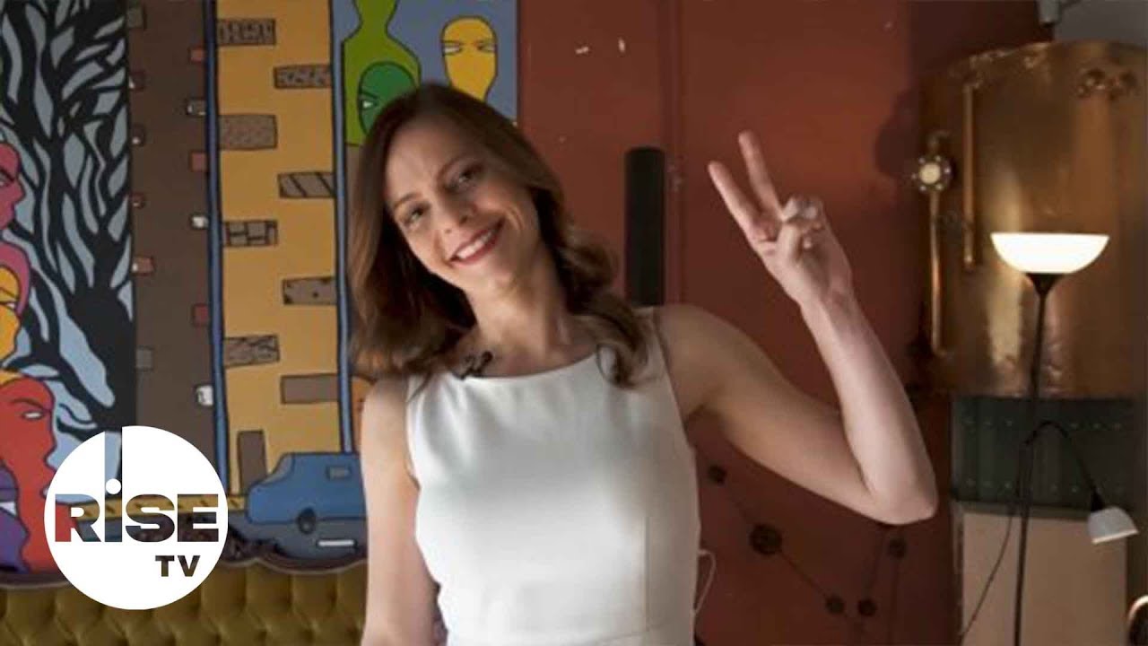 4' και 21'' με την Έφη Αχτσιόγλου