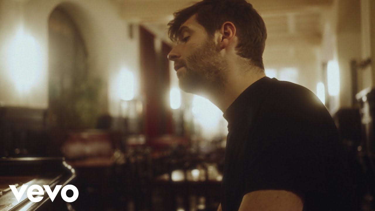 Florian Christl - Lullaby (Official Video)
