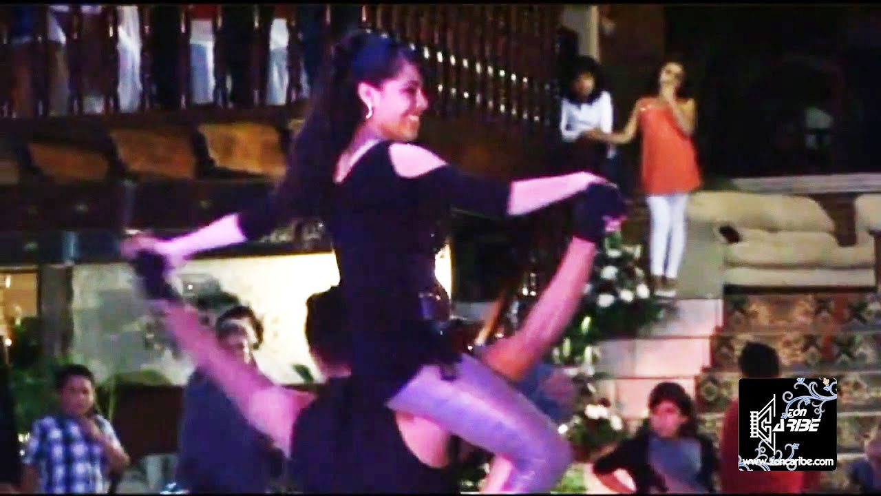 XV Años Vals Baile Música Disco Ilse Academias de Baile Moderno Foto y Video Zon Caribe