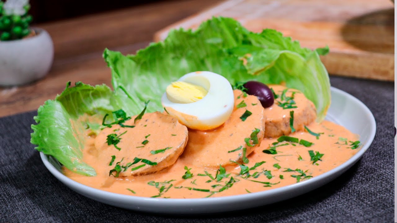 Como preparar papa con  crema de pimiento rojo receta fácil y rápido rece fácil| A la cocina.