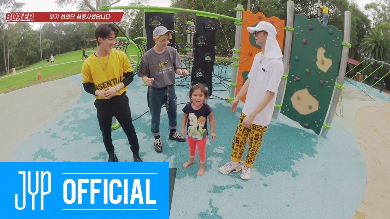 Stray Kids 