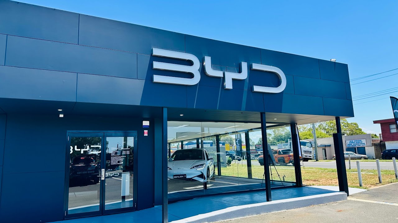 Inside BRAND NEW BYD Dealership in Sydney 🇦🇺 | POV Walkthrough of the Latest BYD Lineup ⚡️ 