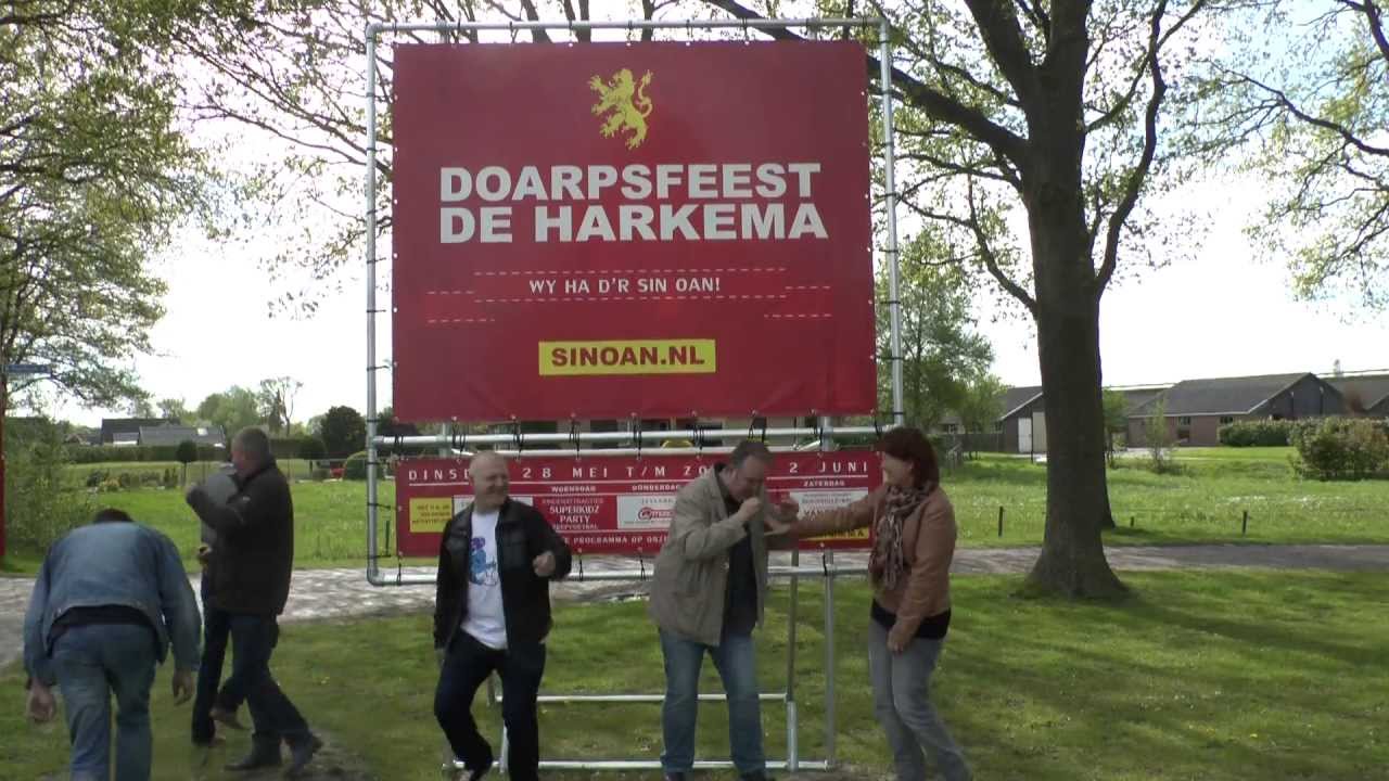Feest Yn De Harkema - Doarpsfeestliet De Harkema 2013