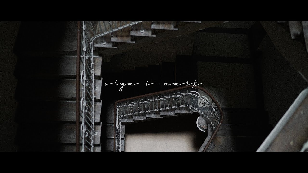 FILM WESELNY...  Przepiękna Para Młoda. Pan Młody śmiał się w kościele.