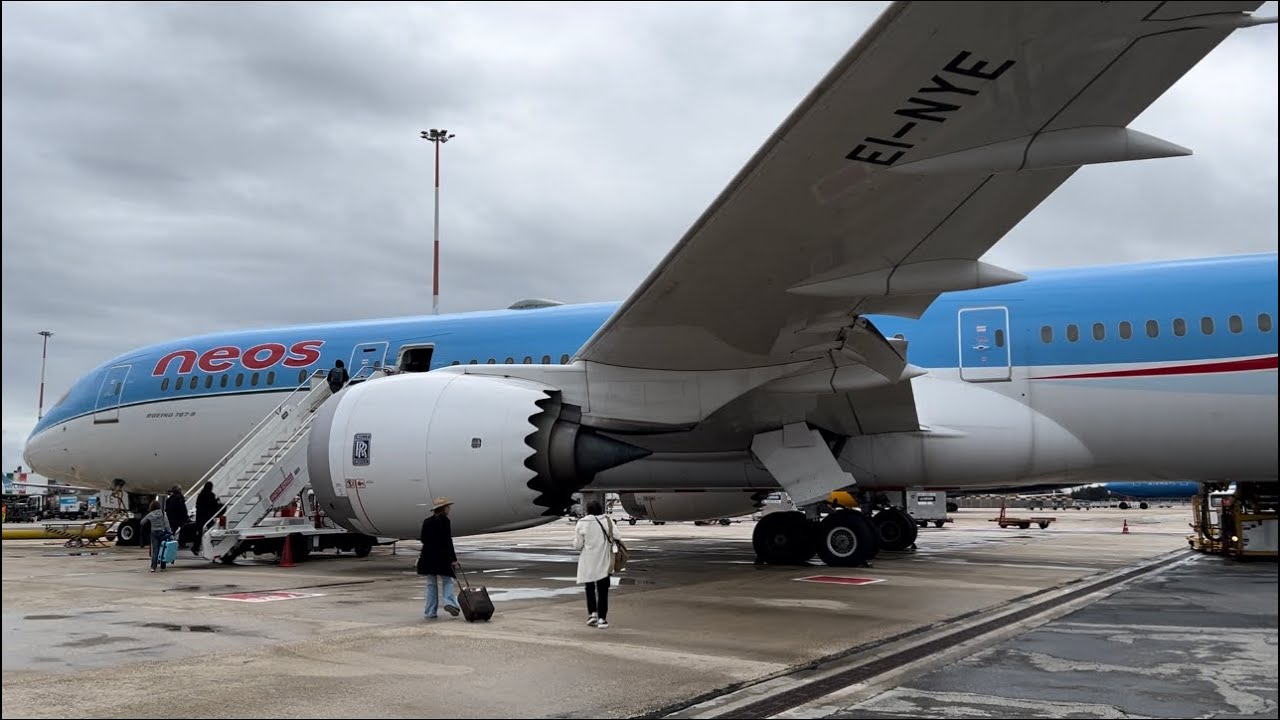 Trip Report: Neos Boeing 787-9 Dreamliner Rome - La Romana (Economy)