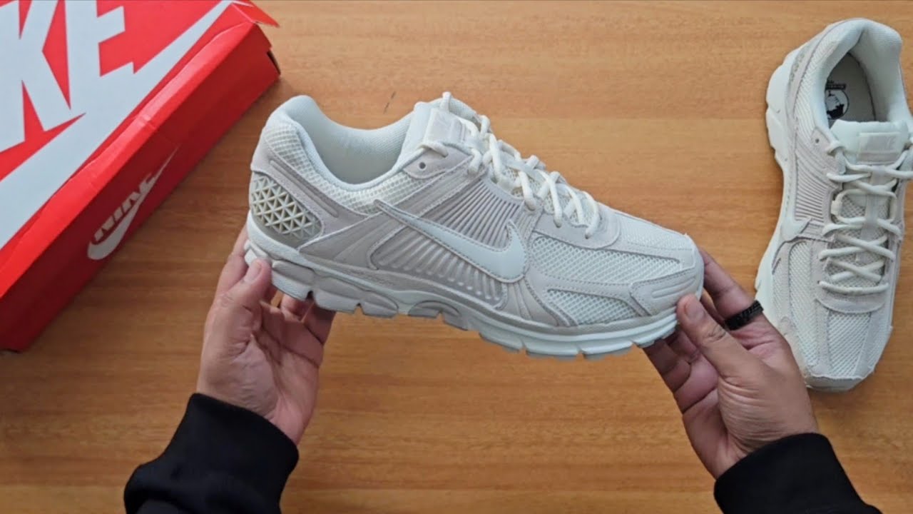 Nike Vomero 5 : Detailed Review | History, Sizing, comfort & On-feet |