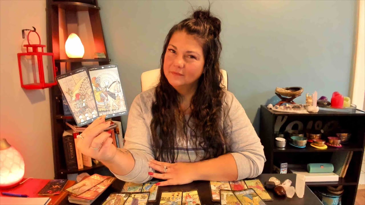 Aquarius, Jupiter/Saturn Blessings. December 2020 Astrology and Tarot