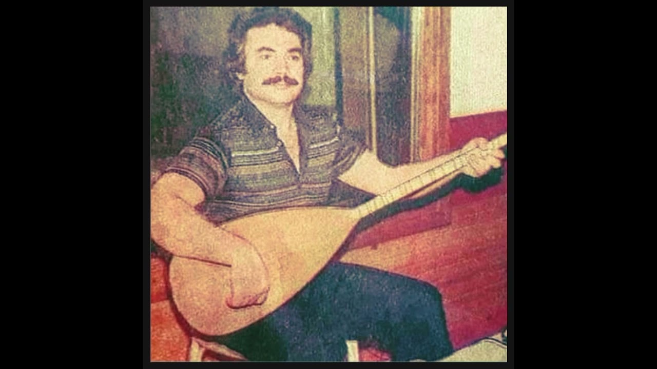 Orhan Gencebay Bahçevan Divan saz ile icrası. Muhtemelen 1989 senesine ait. 
