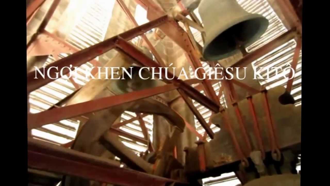 Chuông Nhà Thờ Huyện Sĩ, Sai Gon. Bells Of The Huyen Si Church, Sai Gon, Viet Nam