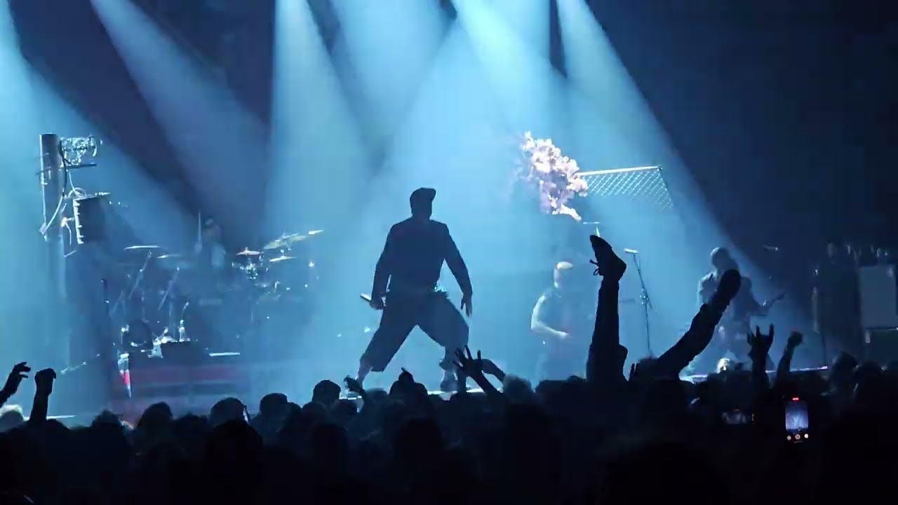 Rise Of The Northstar - Again and again (16/11/2025 @Stereolux, Nantes)