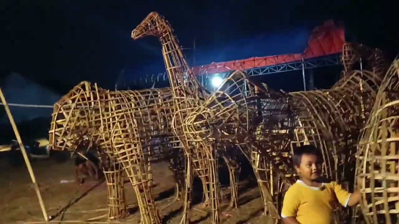 Pembuatan Rangka Panjang Mulud 2023 di Kampung Pekijing #maulidnabi #muludan @akarranting7362