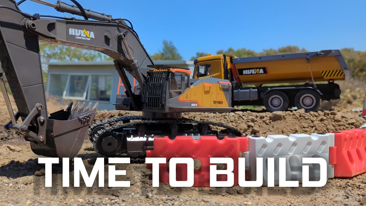 Building a bridge with Huina RC Construction Toys!
