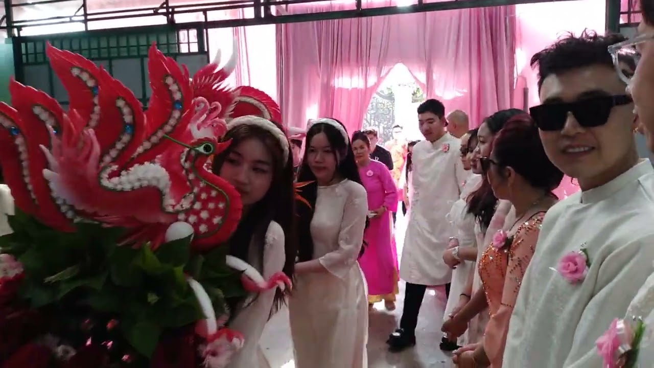 Đám cưới miền tây 