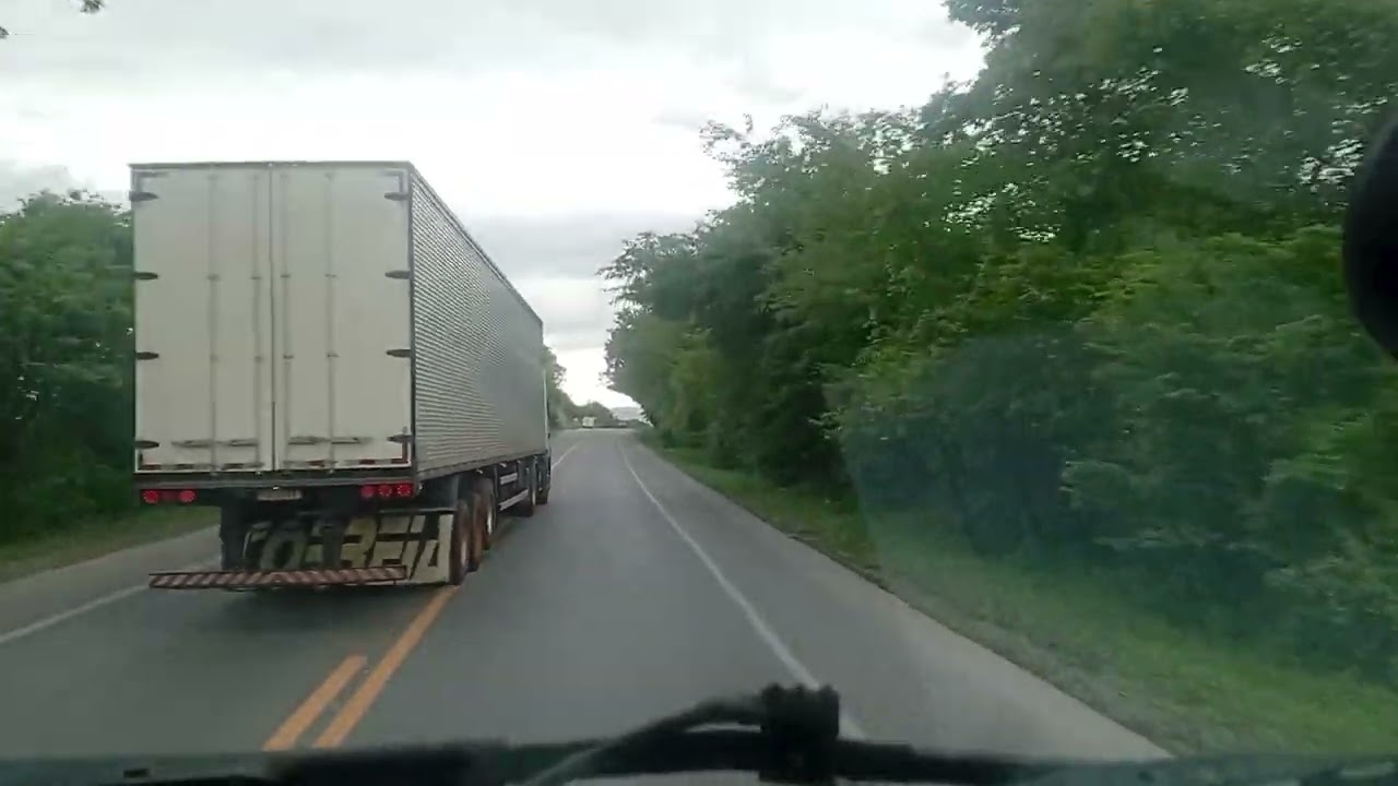 BR 251 dia  que tava bom pra viajar