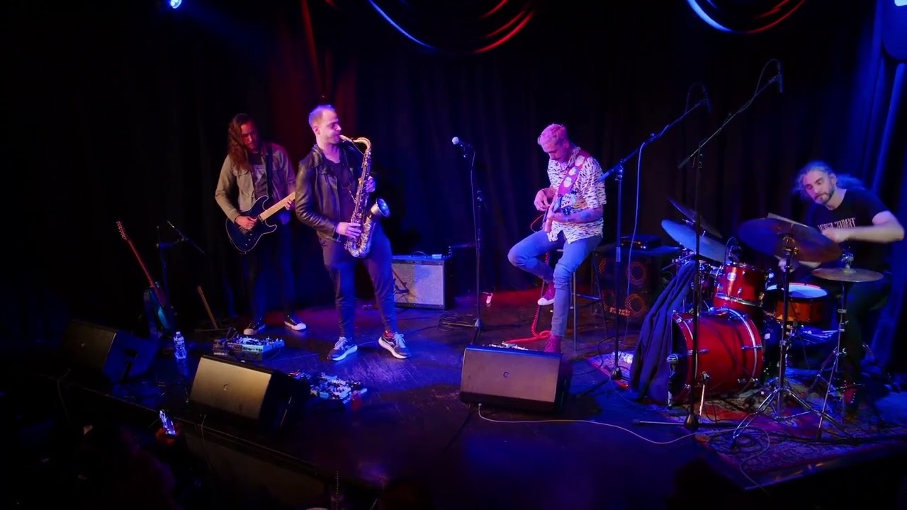 Felix Pastorius and Hipster Assassin at drom