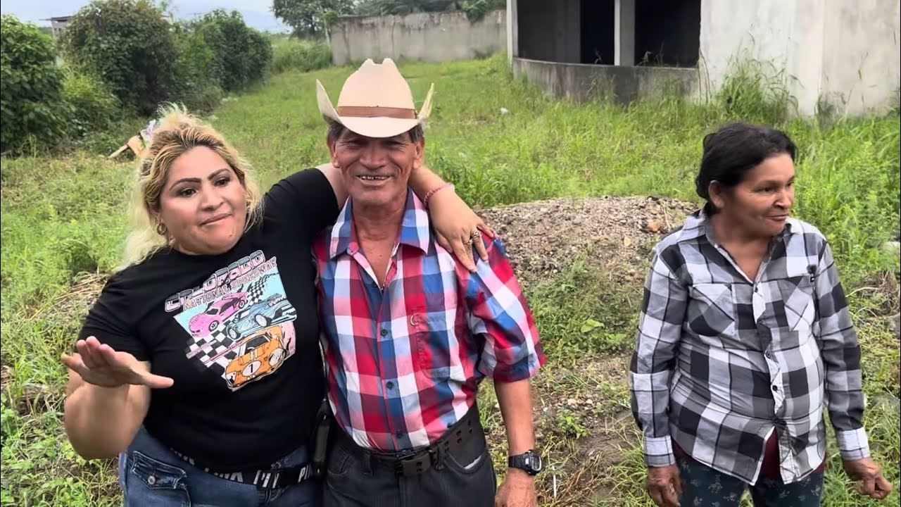 Esto se Descontrolo le Llegó una Admiradora a Tio Maco..😮😮