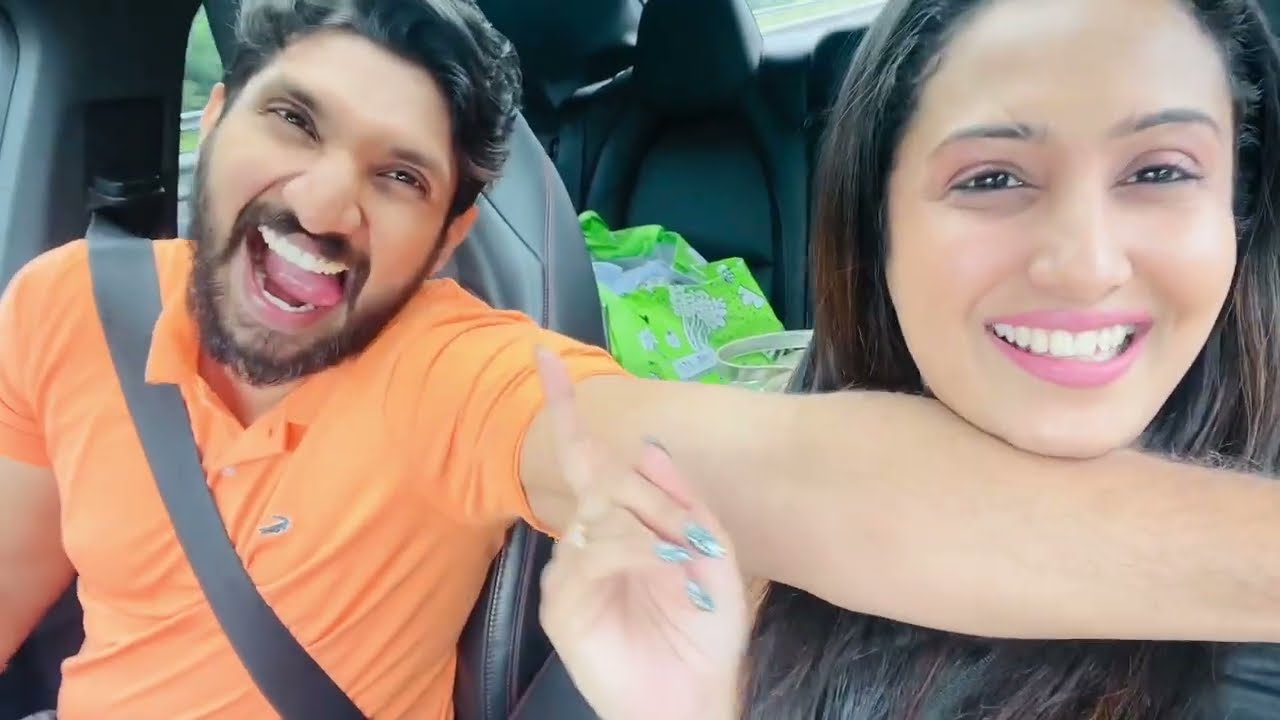 අපි දෙන්නා එයාගේ අම්මලාට හොරෙන් ගිය day trip එක🙈-Sangeeth Dini Vlogs| අහු උනා කියන්නකෝ 😱