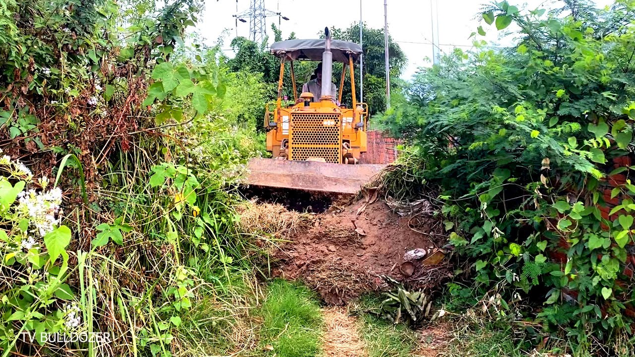 Video Full Project REPAIRING ROAD By Best Driver KOMATSU D31P BULLDOZER Pushing FOREST And GRASS