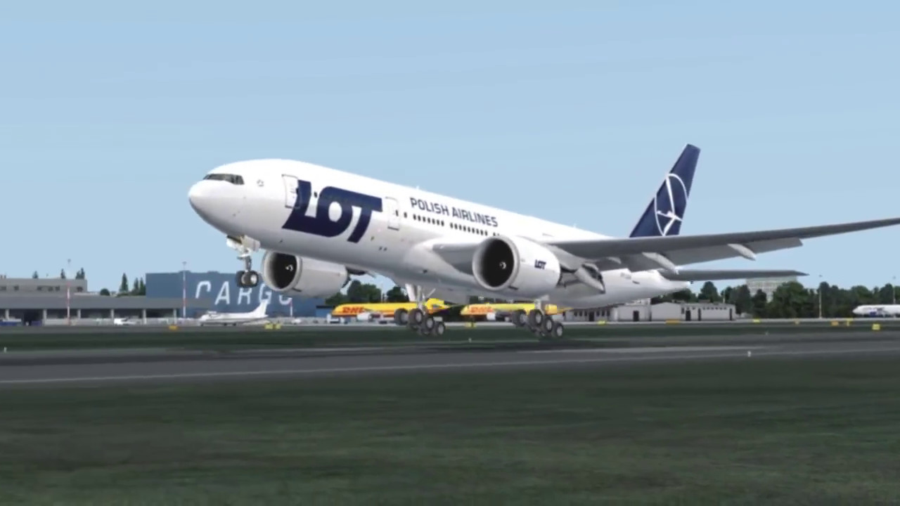 LOT Polish Airlines 777-200 Approach and Landing at Warsaw Chopin