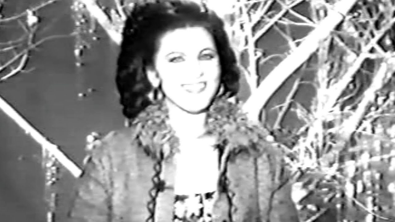 IRINA LOGHIN - În grădina casei mele!❤️🔝