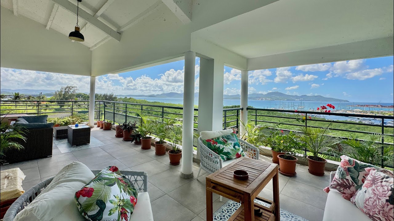 💫 Rare à Fort-de-France : appartement 4P avec grande terrasse et vue mer