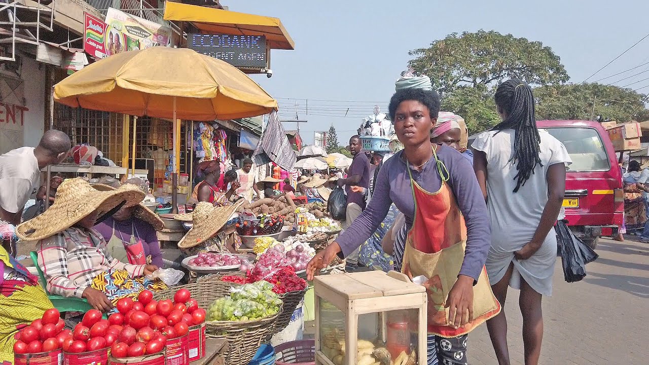 INSIDE LOCAL FOOD MARKET IN GHANA ACCRA, AFRICA