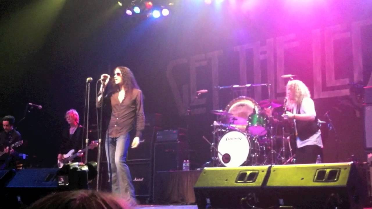 Get the Led Out - When the Levee Breaks (Philadelphia 6-18-11)
