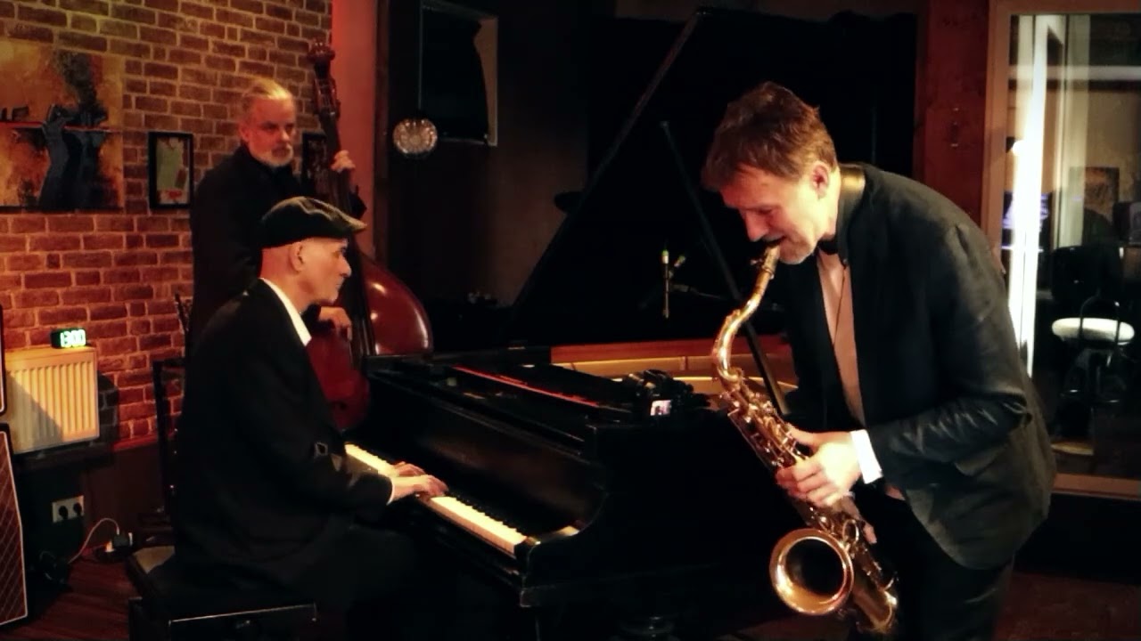 Barfleas Piano Trio - Days of Wine & Roses