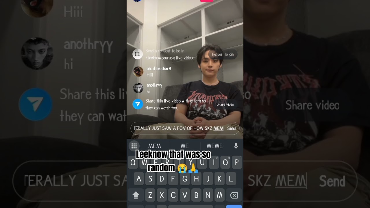 it hadn't even been 1 minute and he ended his live 😭🙏 #leeknow #leeminho #straykids