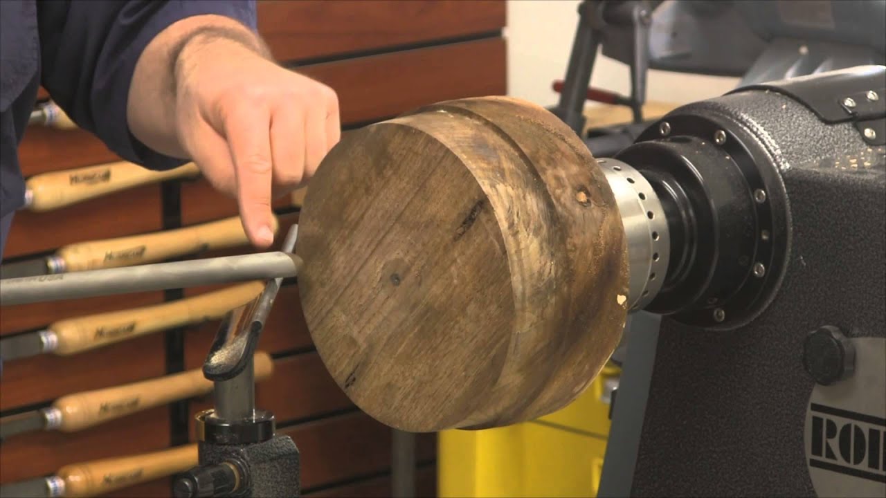 Truing Up a Walnut Bowl Blank in HD - Woodturning How-To