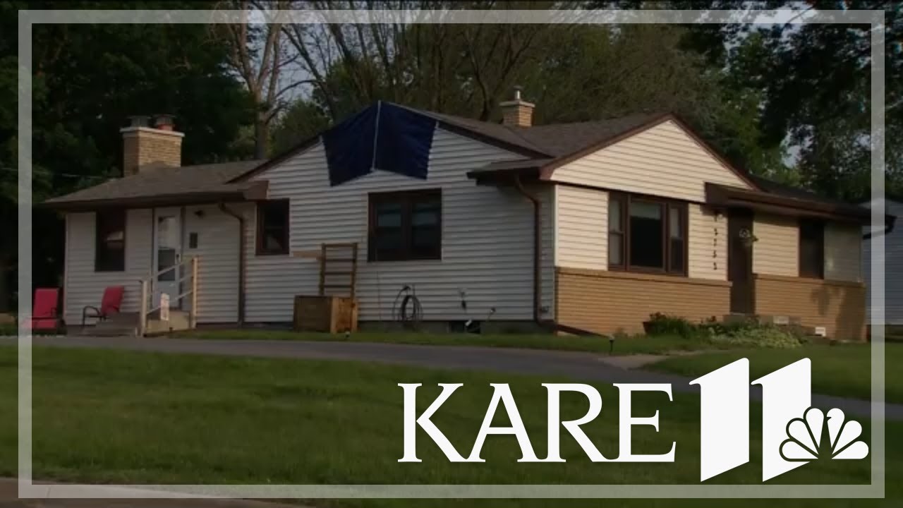 Charges: Man intentionally set fire to home while parents were inside