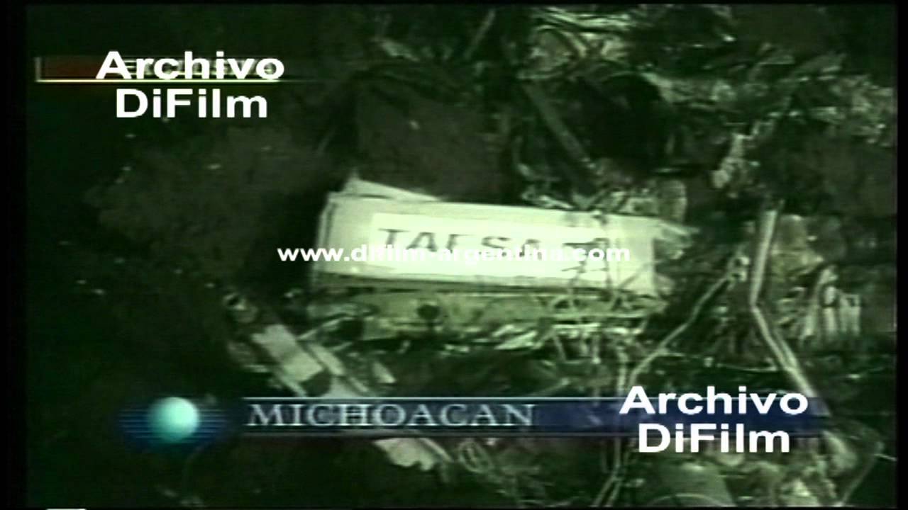 DiFilm - Tragedia Aérea en Mexico - Accidente Aéreo (1999)