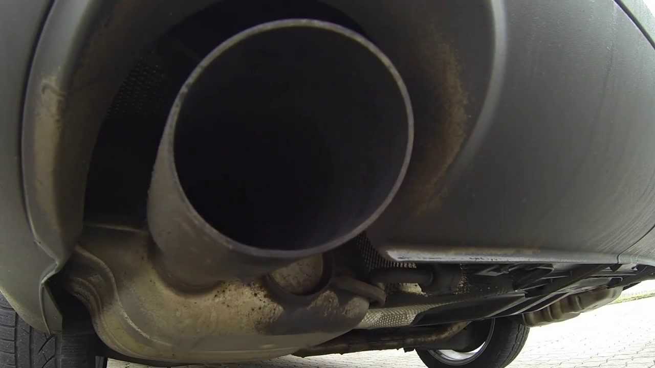 VW Passat 3.2 V6 FSI DSG 4MOTION sound and acceleration